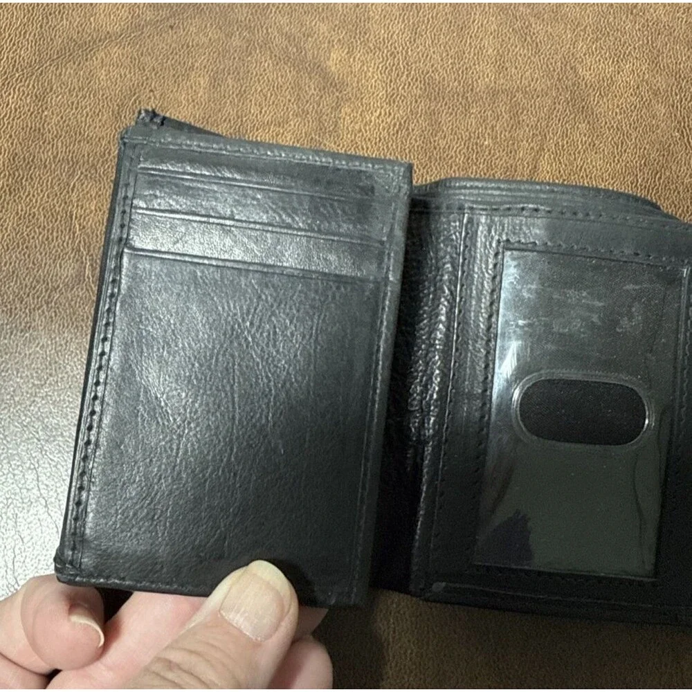 Paul & Taylor Men's Genuine Leather Trifold Wallet w/ Foldouts - Soft Supple EUC